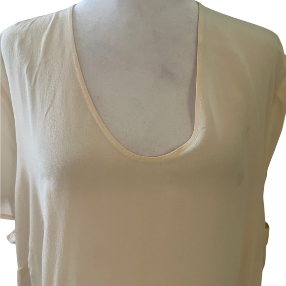 NWT Eileen Fisher Cream 100% Silk 2X Short Sleeves Top Hi-Low - Picture 4 of 7
